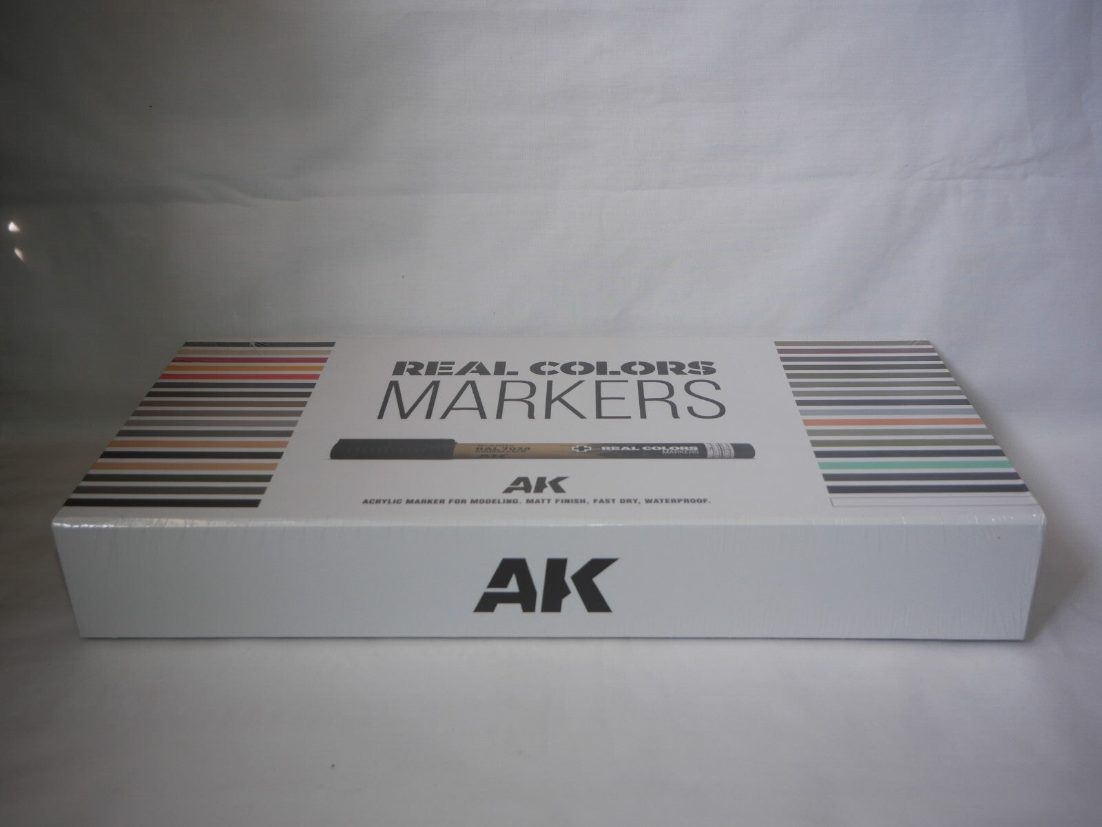 AK Interactive Real Color Acrylic Markers Special Deluxe 34 Piece Box Set - RCM150