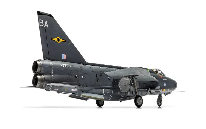 Airfix 1:48 Scale English Electric Lightning F.6 Mode Kit Skill Level 3 A09178A