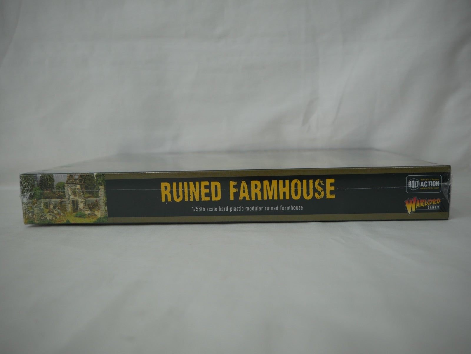 Warlord Games Bolt Action 1:56 Hard Plastic Modular Ruined Farmhouse - 802010004