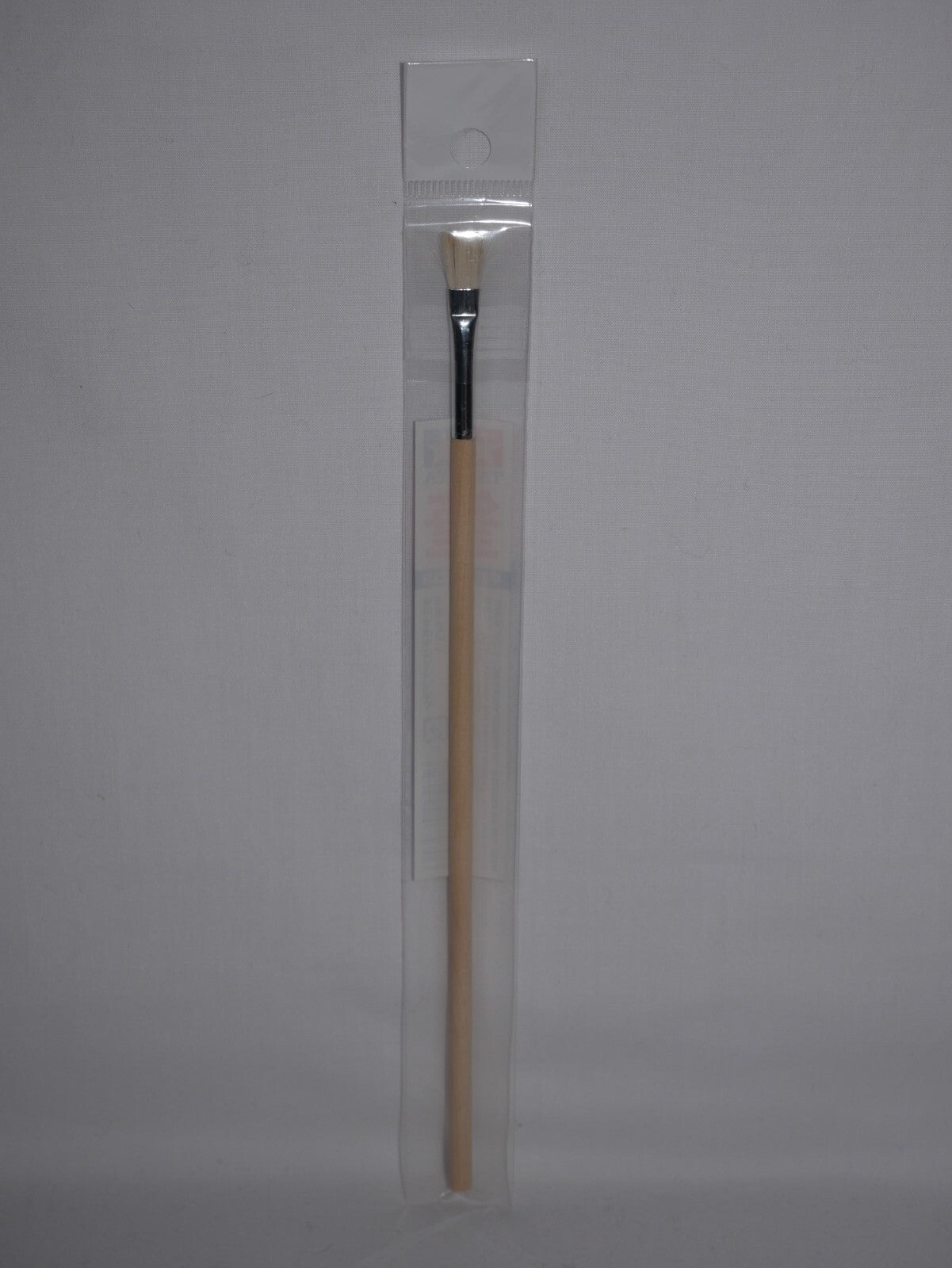 Tamiya Wooden Handle Horse-Hair Bristled No.3 Flat Modelling Paint Brush - 87014