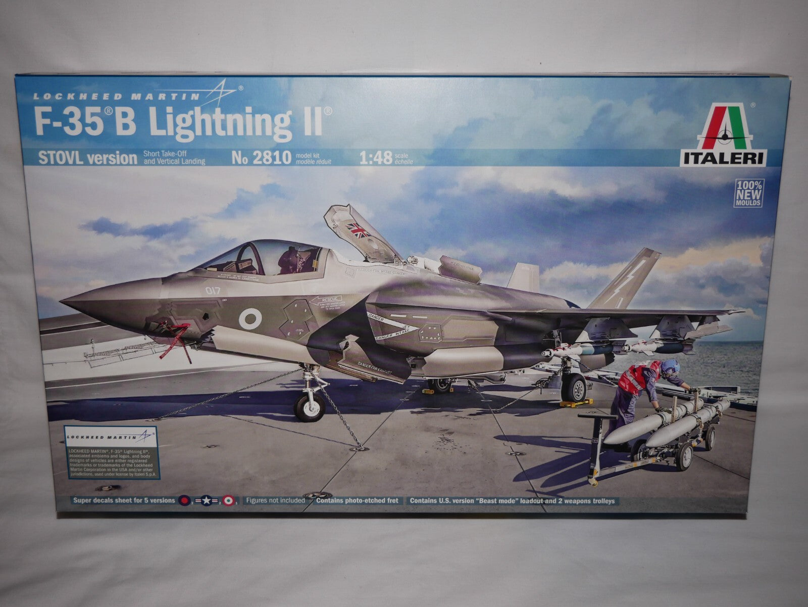 Italeri 1:48 Scale Lockheed Martin F-35 B Lightning II ''STOVL Version'' - 2810