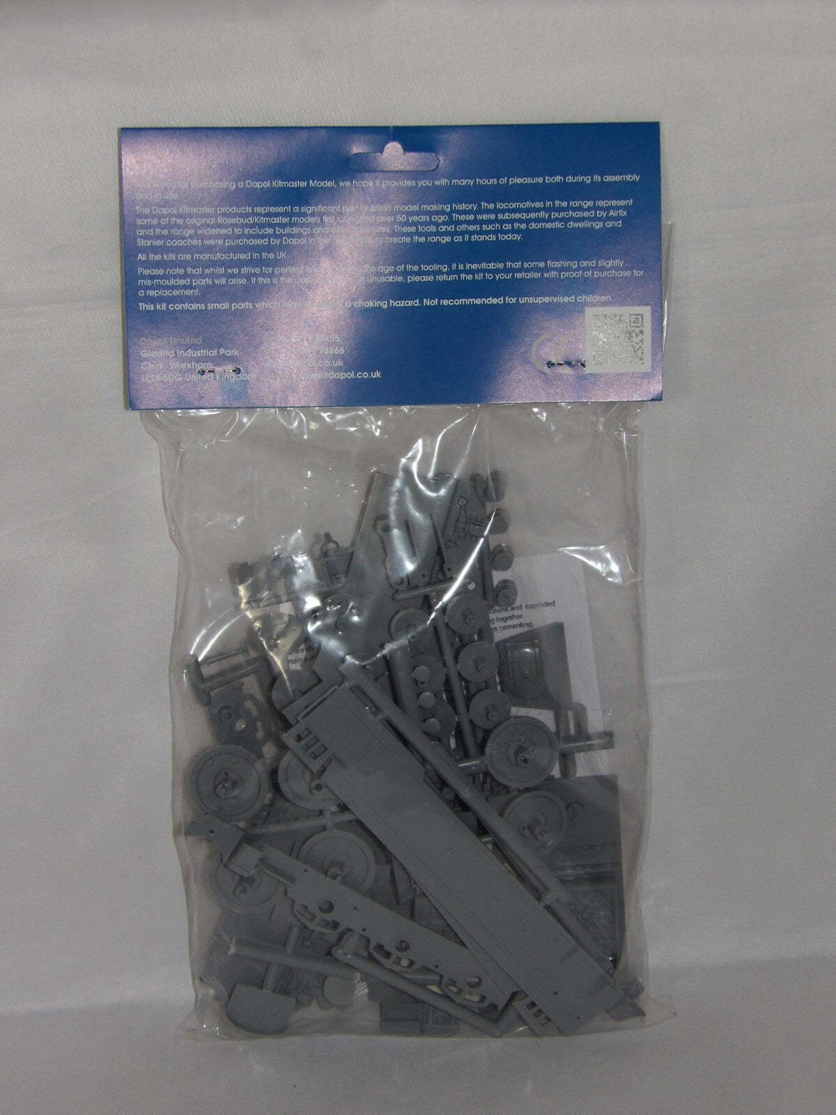 Dapol Kitmaster  "OO/HO" Battle Of Britain Class Biggin Hill Locomotive C048