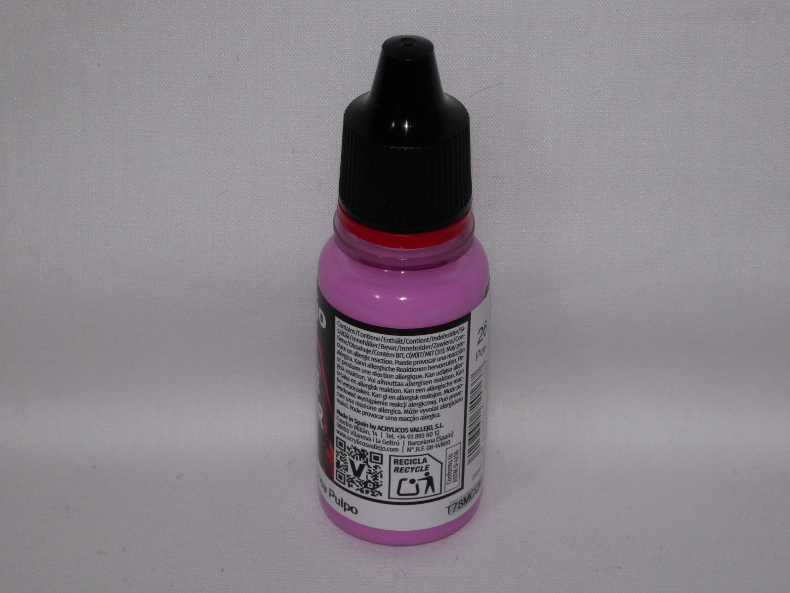 Vallejo Game Color Acrylic Range Squid Pink 18ml/0.6 fl oz Dropper Bottle 72.013
