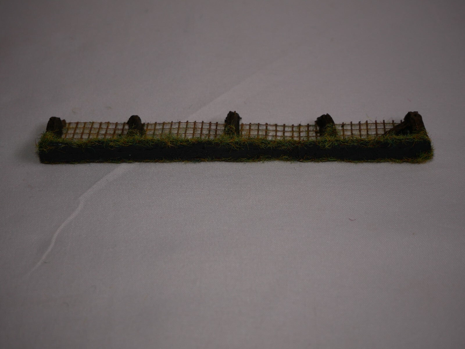 Javis "Countryside" Scenics "OO" Gauge Wire Fencing PF12