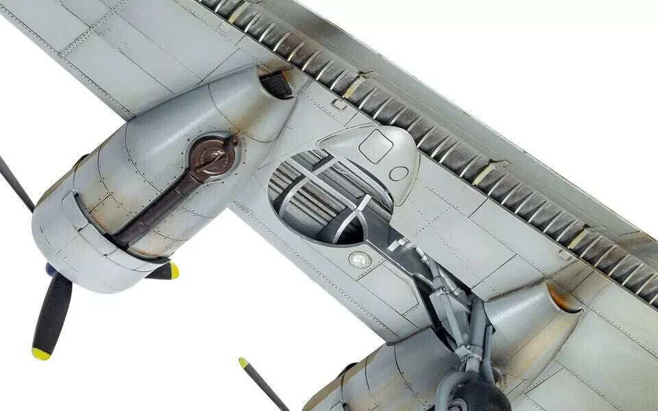 Airfix 1:72 Scale Consolidated B-24H Liberator Model Kit Skill Level 3 - A09010