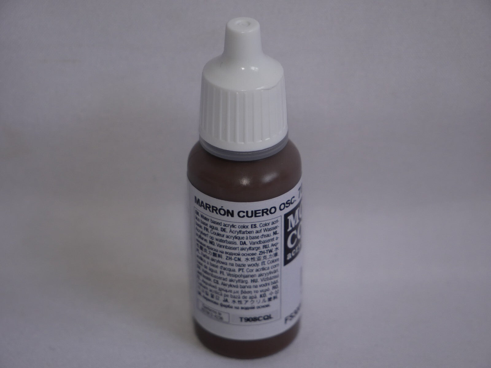 Vallejo Model Color Leather Brown Acrylic 17ml/0.57 fl oz Dropper Bottle 70.871