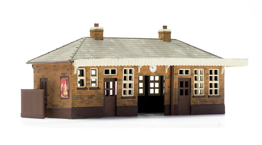 Dapol Kitmaster  "OO/HO" Booking Hall C014