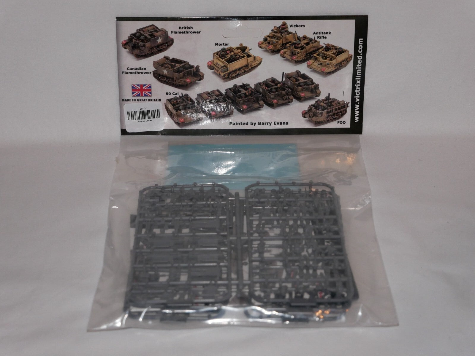 Victrix 1:144 Scale Universal Carrier With Europe & Desert Crew Options VG12031