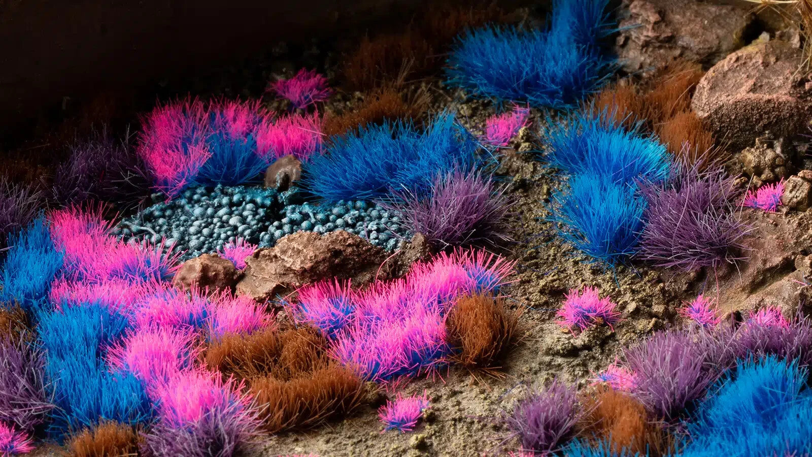 Gamers Grass Wild Mystic Nebulae Tuft Set For Wargaming Bases (140) Per Pack - GGSET-MN