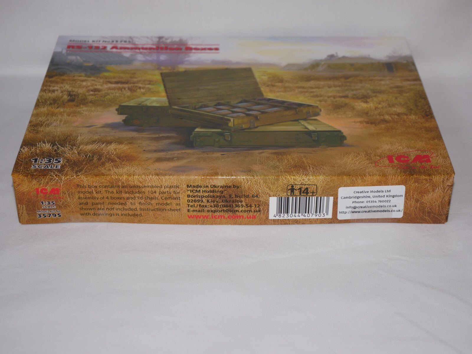 ICM 1:35 Scale Model Plastic Kit RS-132 Ammunition Boxes For Dioramas - 35795