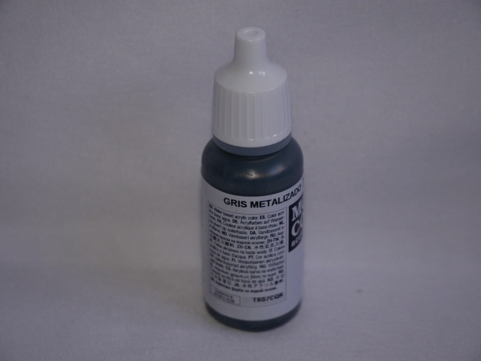 Vallejo Model Color Gunmetal Grey Metallic Acrylic 17ml Dropper Bottle - 70.863