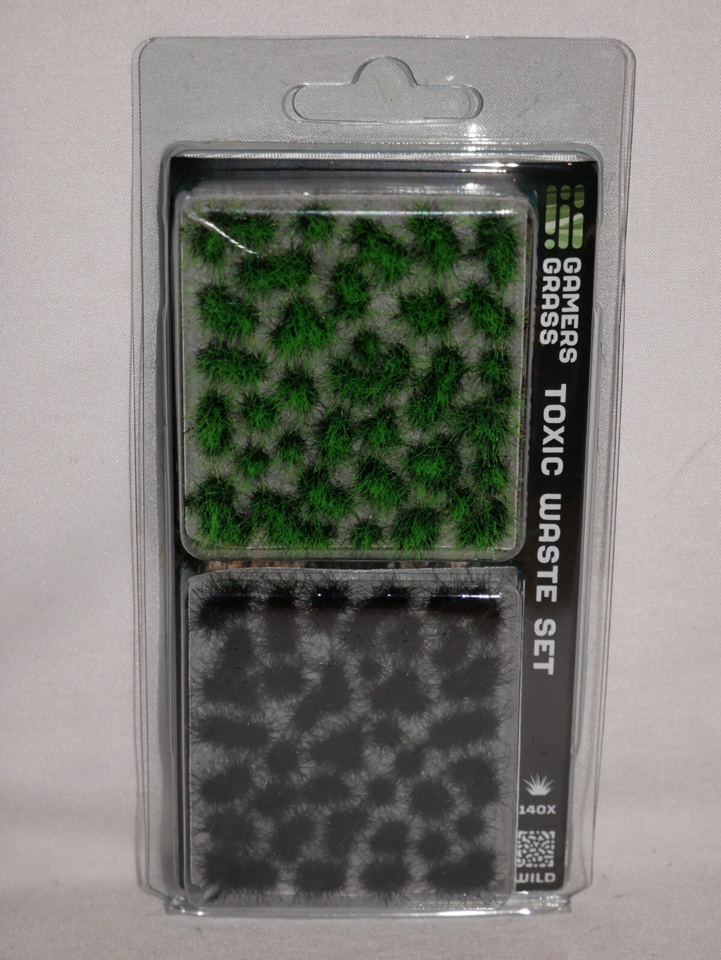 Gamers Grass Wild Toxic Waste Tuft Set For Wargaming Bases (140) Per Pack - GGSET-TW