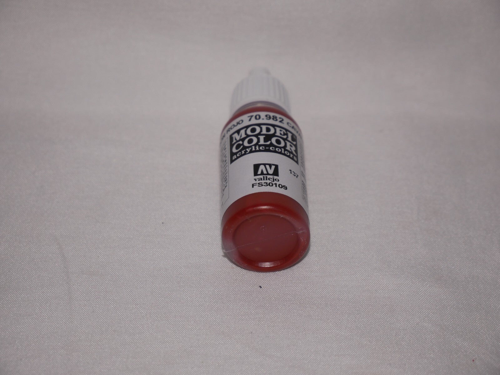 Vallejo Model Color Cavalry Brown Acrylic 17ml/0.57 fl oz Dropper Bottle 70.982