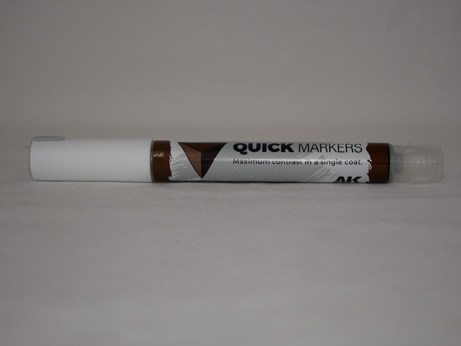 AK Interactive Acrylic Quick Gen Markers For Tabletop Wargaming Leather - AKMQ022