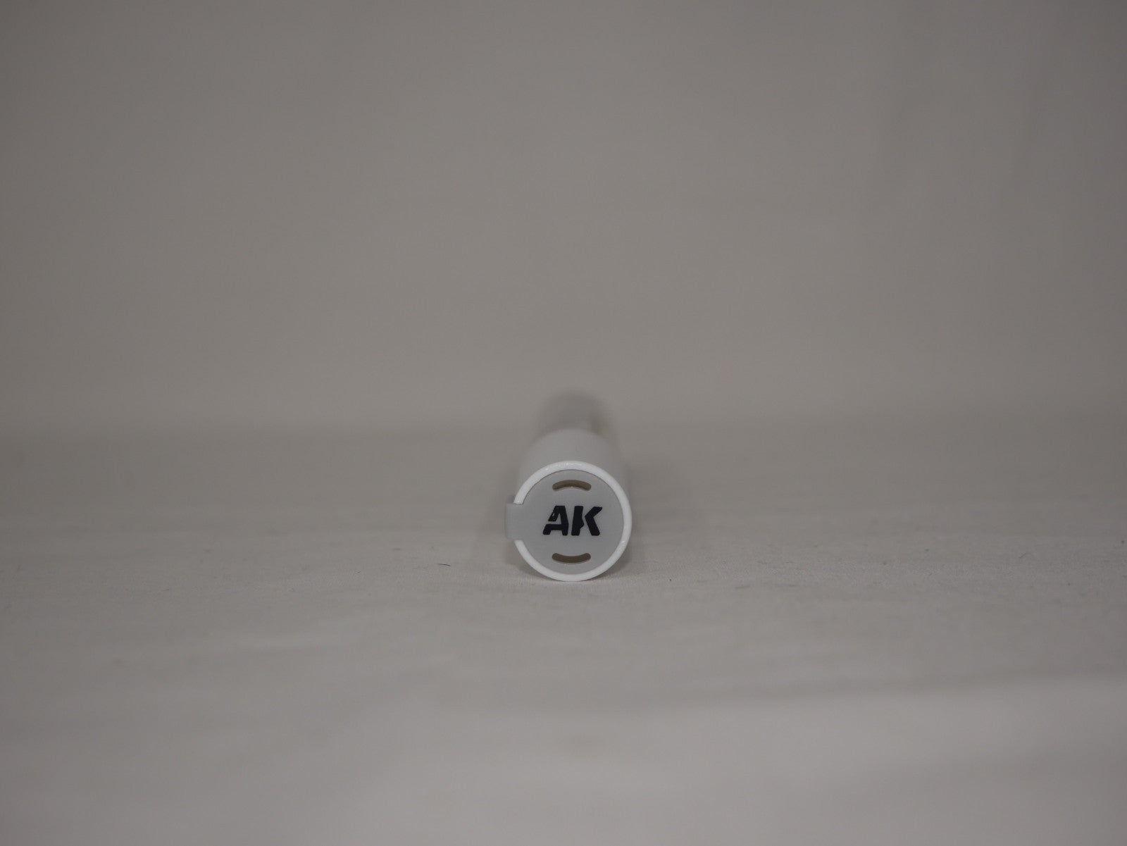 AK Interactive Acrylic Quick Gen Markers For Tabletop Wargaming Bone Brown - AKMQ027