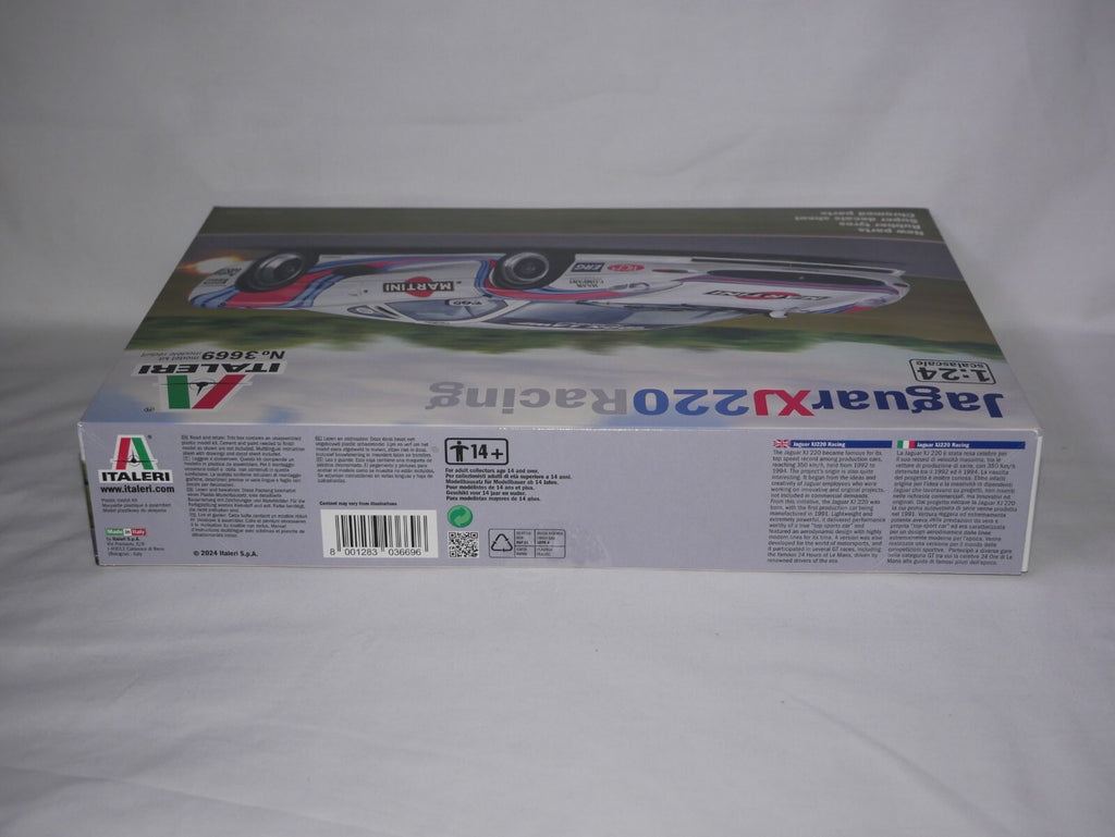 Italeri 1:24 Scale Jaguar XJ 220 Racing Model Replica Kit Skill Level 2 - 3669