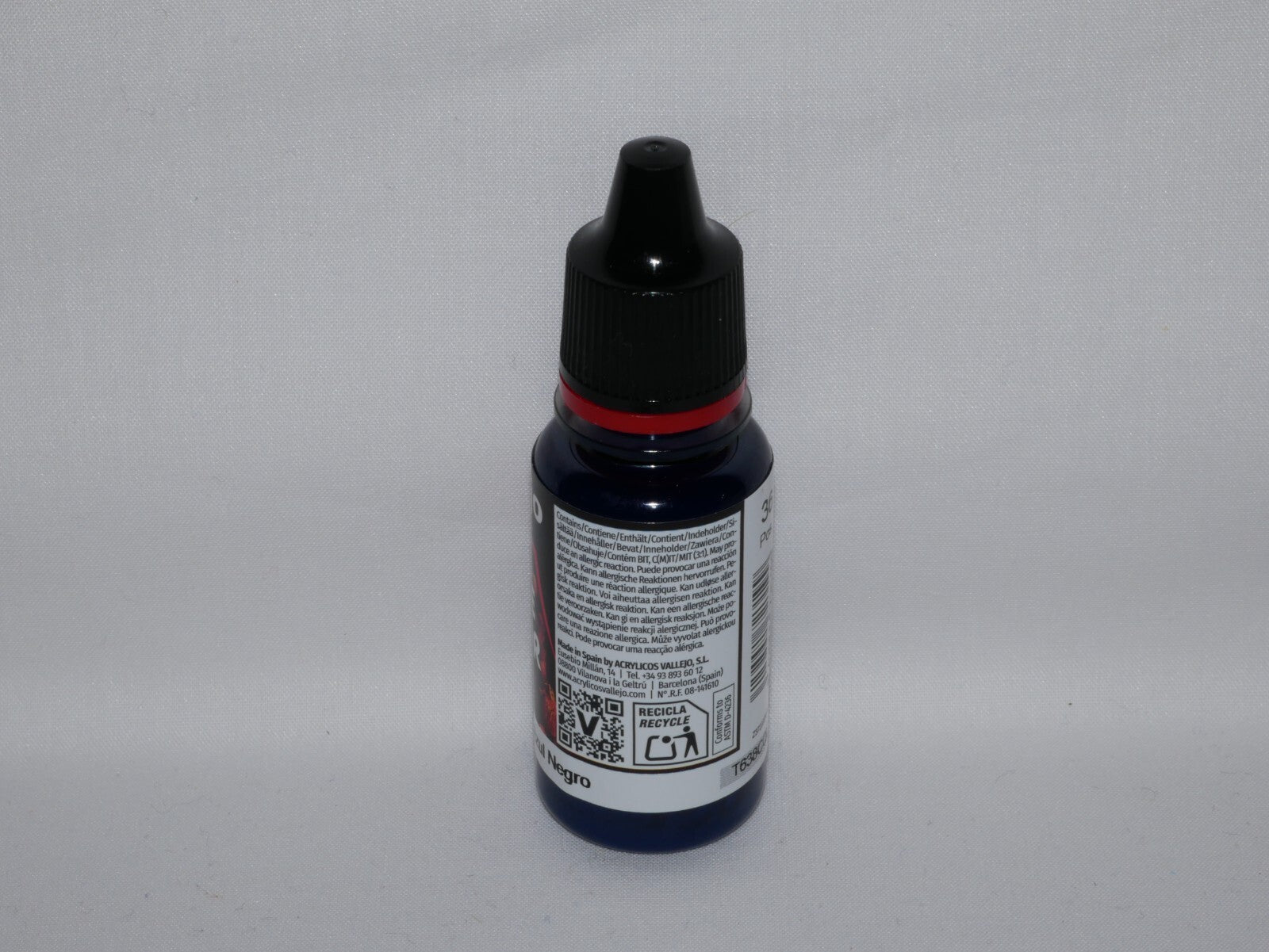 Vallejo Game Color Acrylic Range Night Blue 18ml/0.6 fl oz Dropper Bottle 72.019