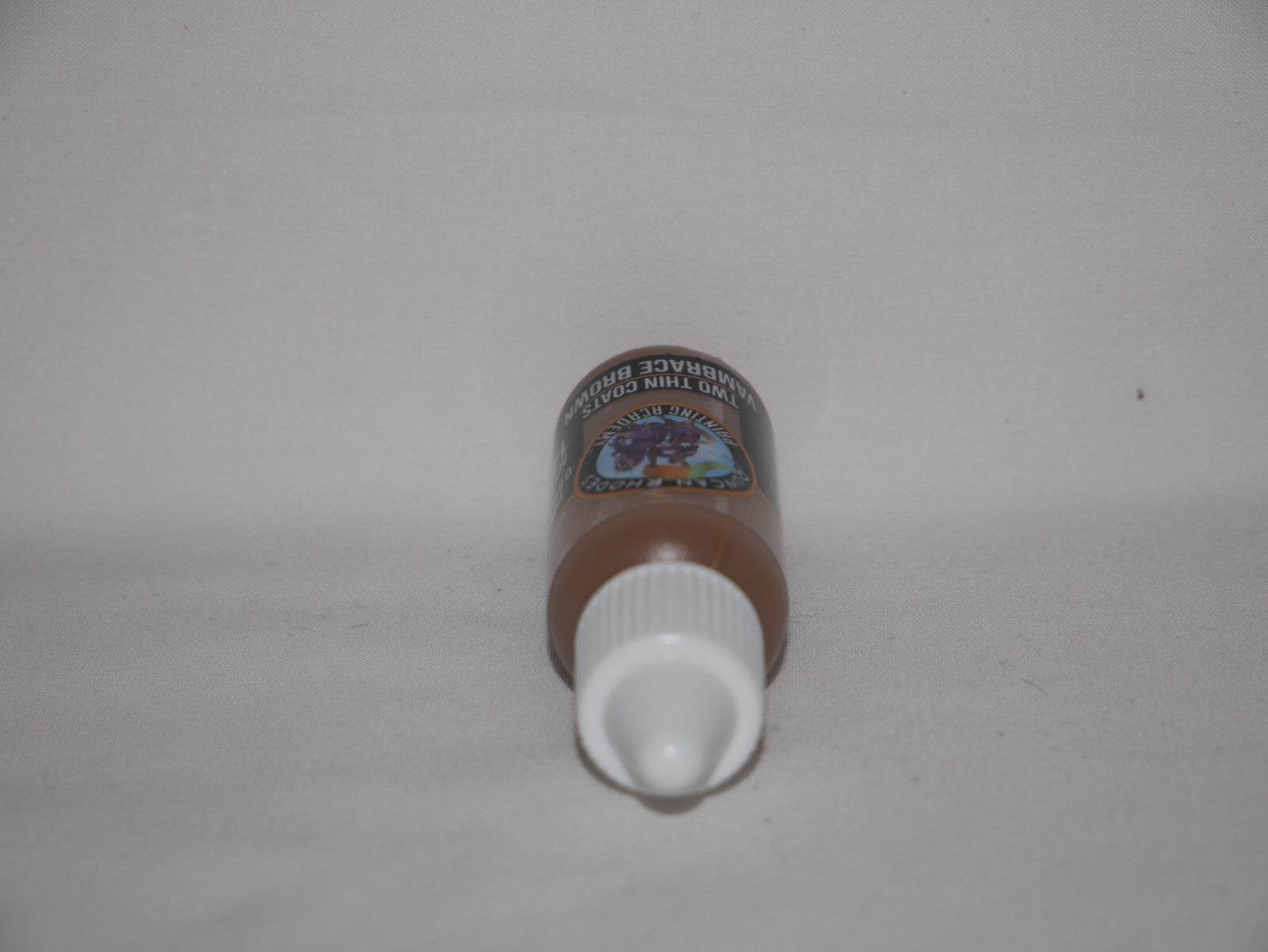 Duncan Rhodes Painting Academy Two Thin Coats Vambrace Brown 15ml Bottle - 10156