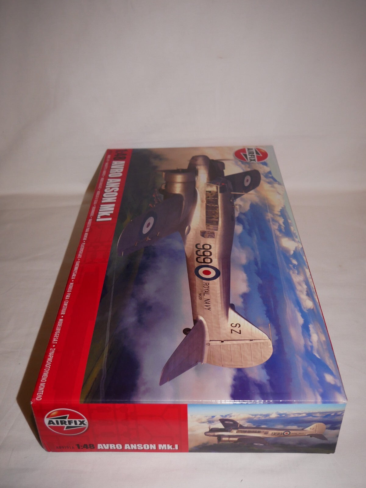 Airfix 1:48 Scale Avro Anson Mk.I Model Aircraft Kit Skill Level 2 - A09191A