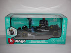Burago 1:24 Mercedes-AMG Petronas F1 W14 With No.44 Hamilton Figure - #18-28037H