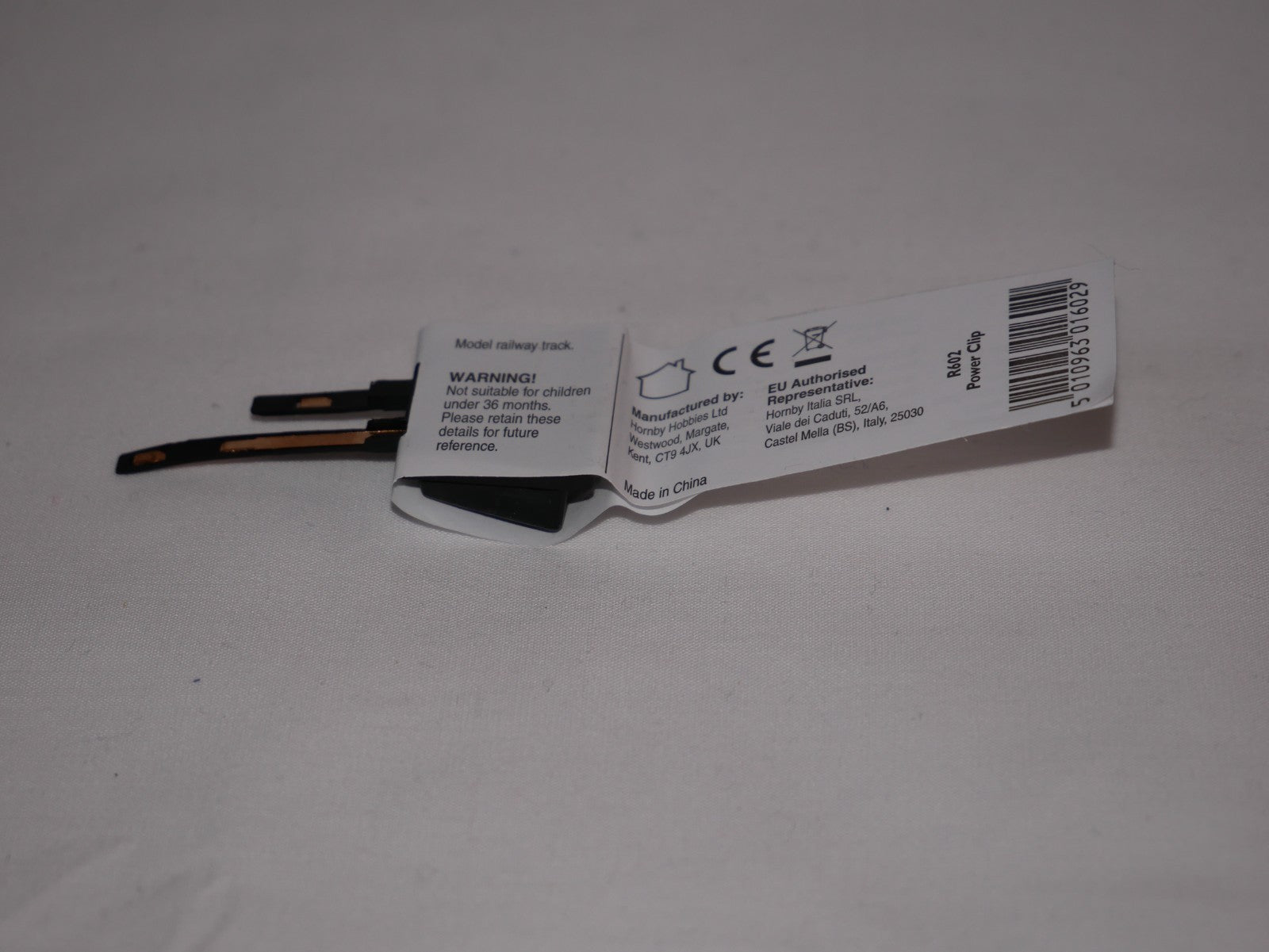 Hornby 1:76 Scale (OO Gauge) Rail Track Accessories Power Connecting Clip - R602