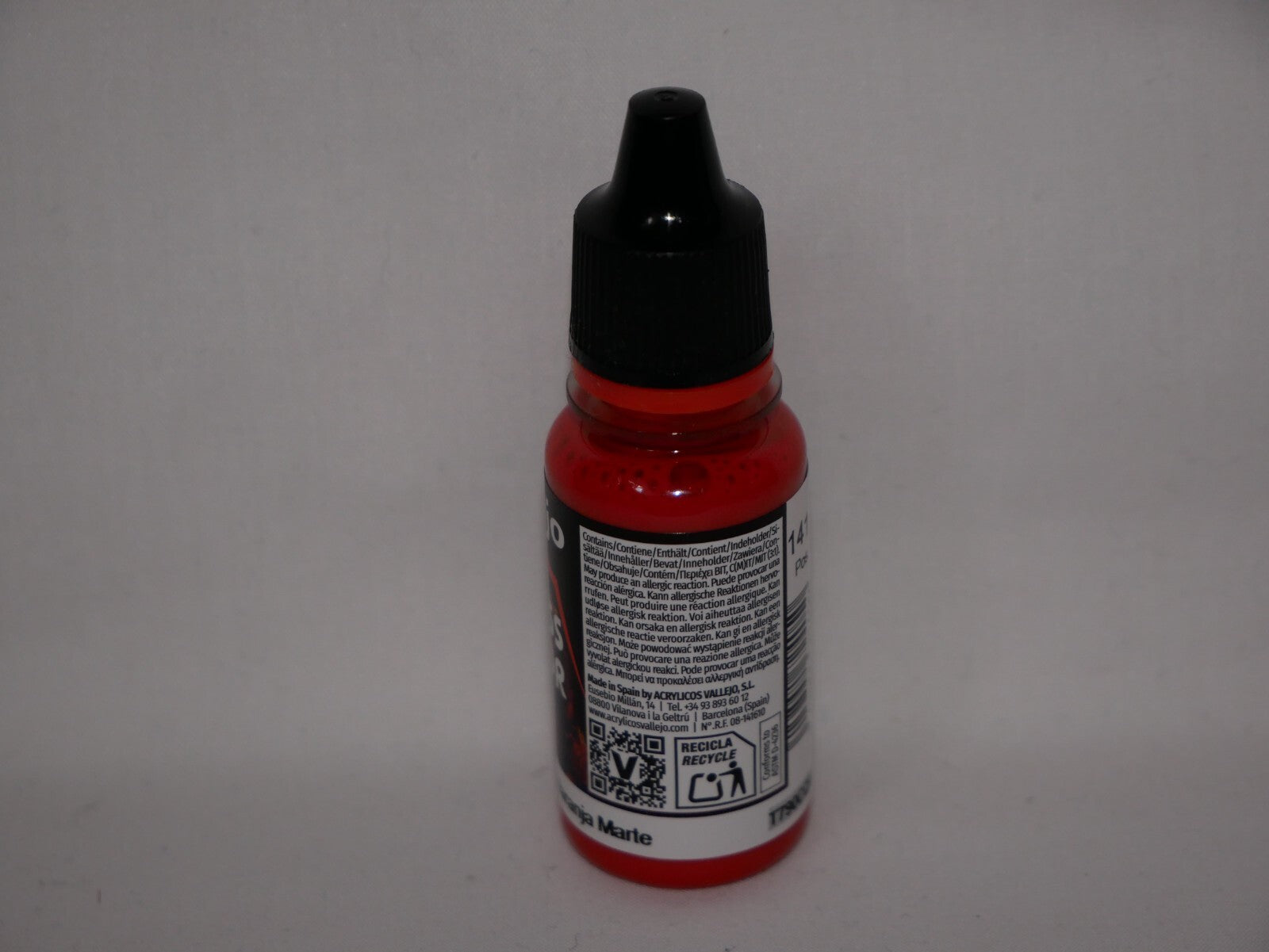 Vallejo Xpress Color Acrylic Martian Orange 18ml/0.6 fl oz Dropper Bottle 72.405