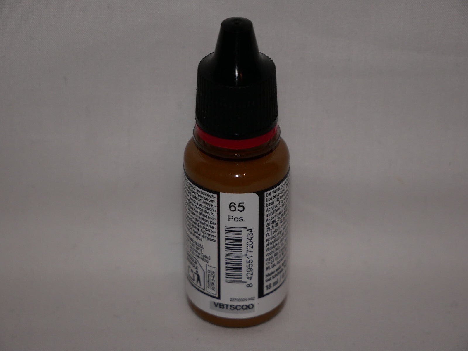 Vallejo Game Color Acrylics Beasty Brown 18ml/0.6 fl oz Dropper Bottle - 72.043