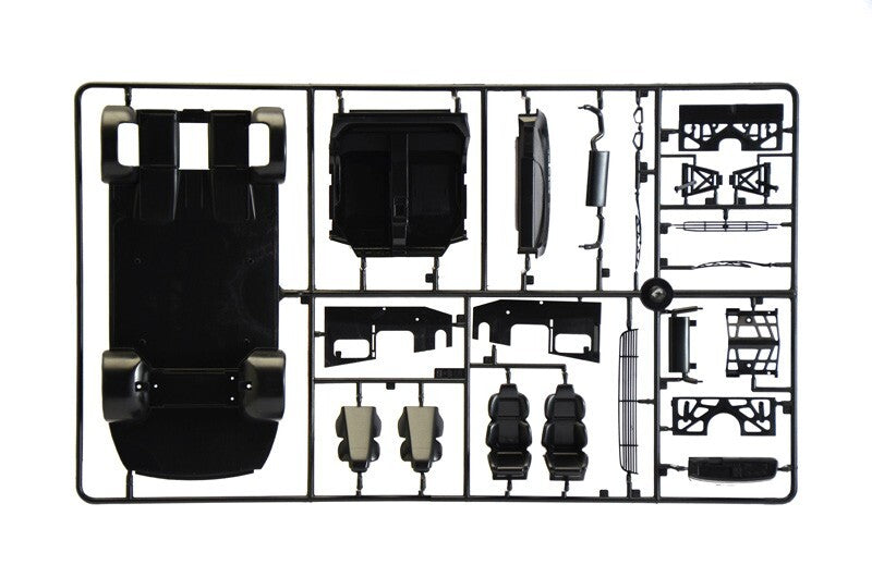 Italeri 1:24 Scale Jaguar XJ 220 Racing Model Replica Kit Skill Level 2 - 3669