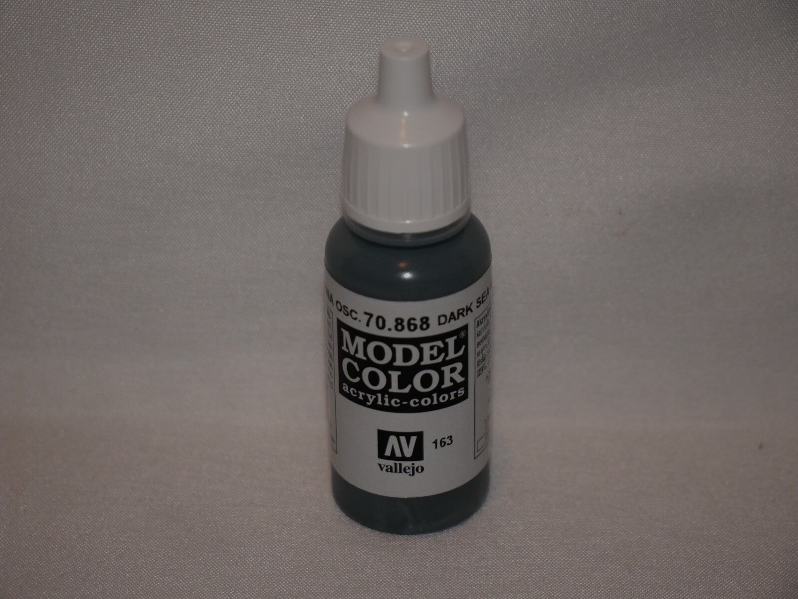 Vallejo Model Color Dark Sea Green Acrylic 17ml/0.57 fl oz Dropper Bottle 70.868