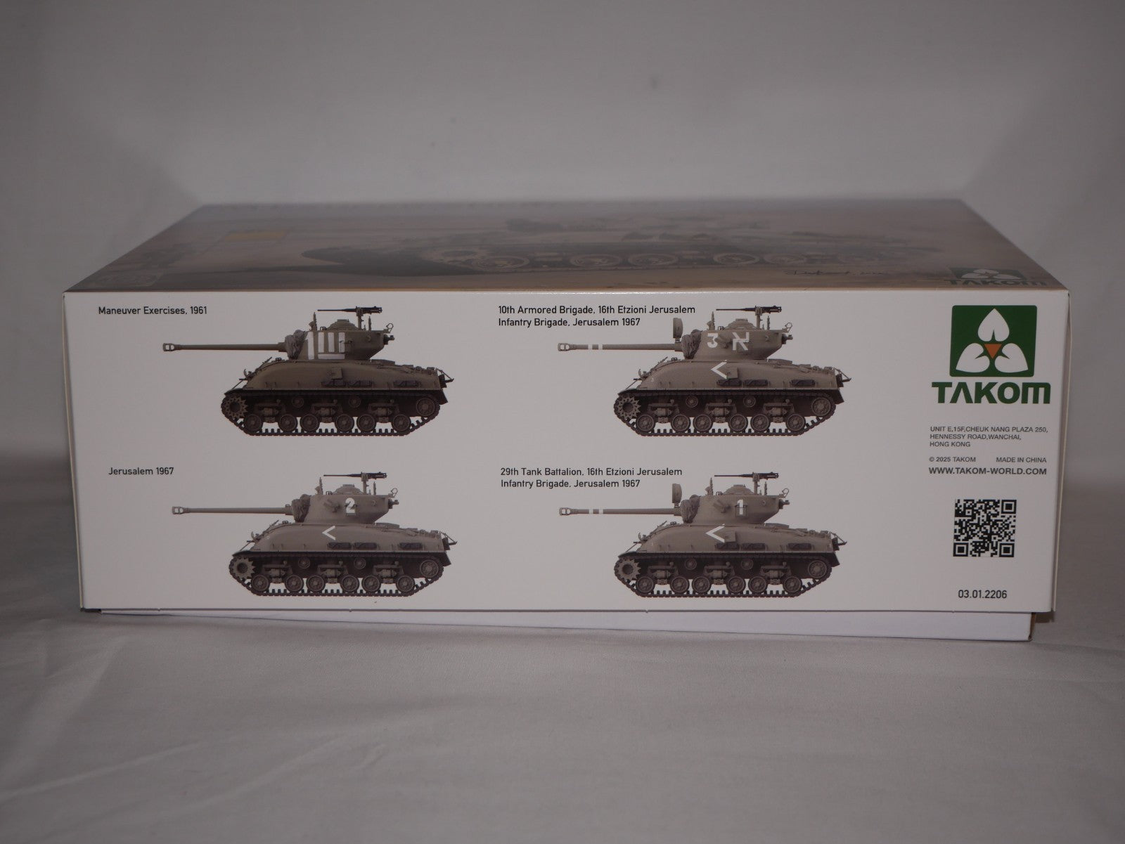 Takom 1:35 Scale Post WWII M1 Super Sherman Medium Tank Plastic Model Kit - 2206