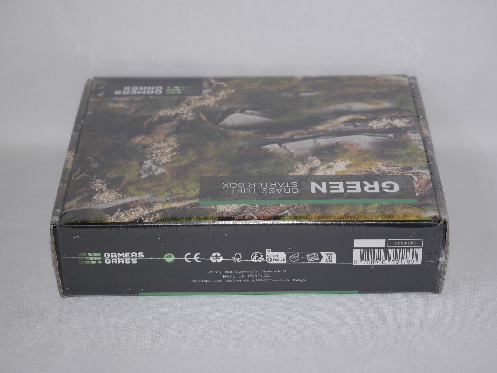 Gamers Grass Green Grass Tuft Basing Starter Box For Mini Wargaming Bases - GGSB-G