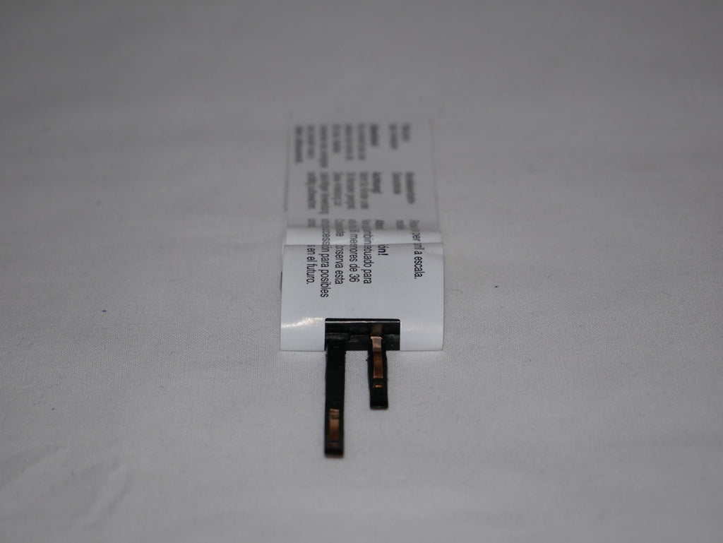 Hornby 1:76 Scale (OO Gauge) Rail Track Accessories Power Connecting Clip - R602