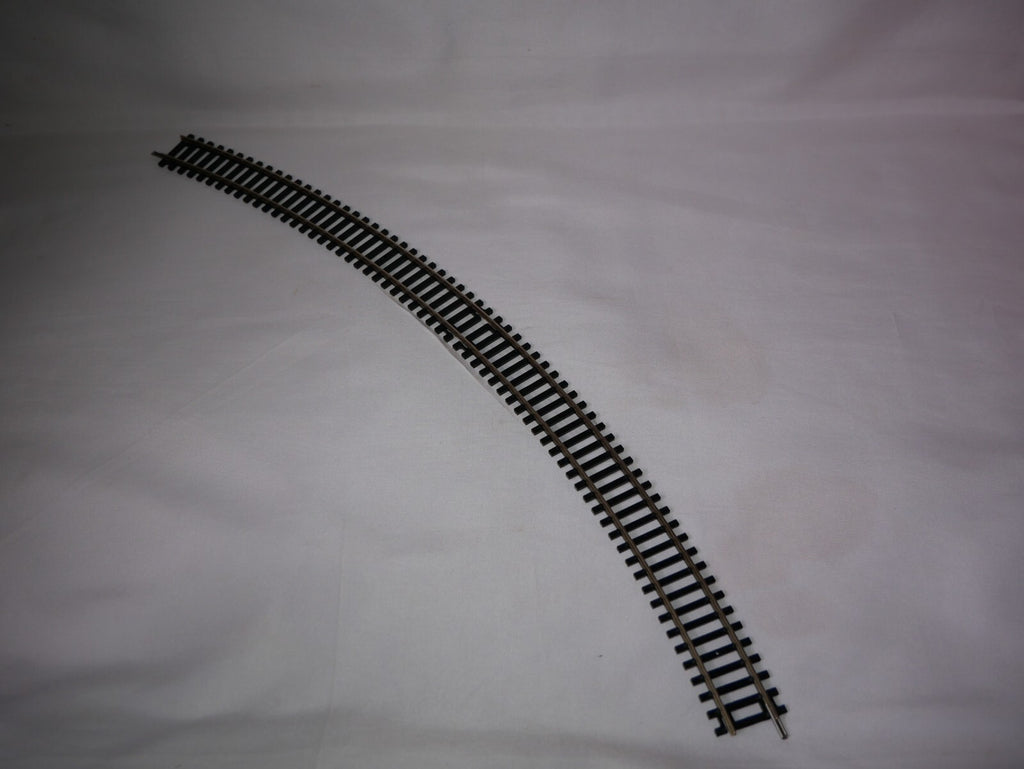 Hornby 1:76 Model Railway Track Single Piece 4th Radius 45 deg Curve Arc - R8262