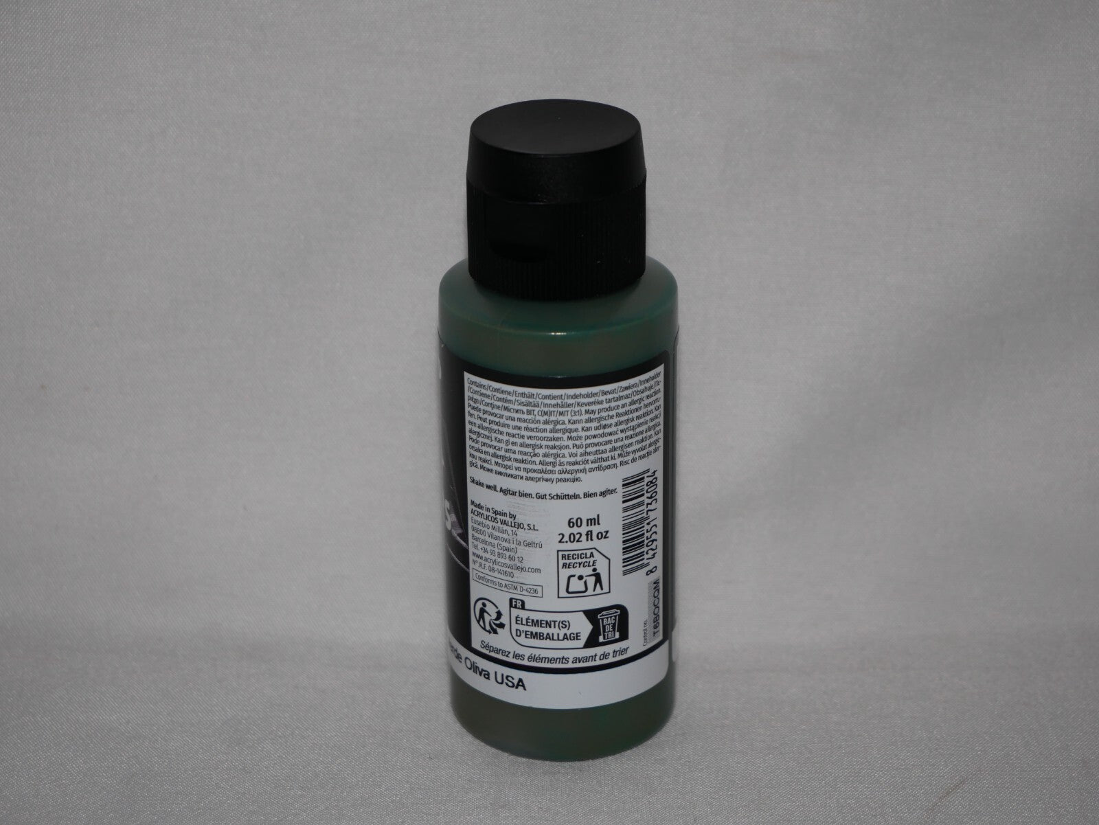 Vallejo Polyurethane Surface Primers US Olive Drab 60ml/2.02 fl oz Bottle 73.608