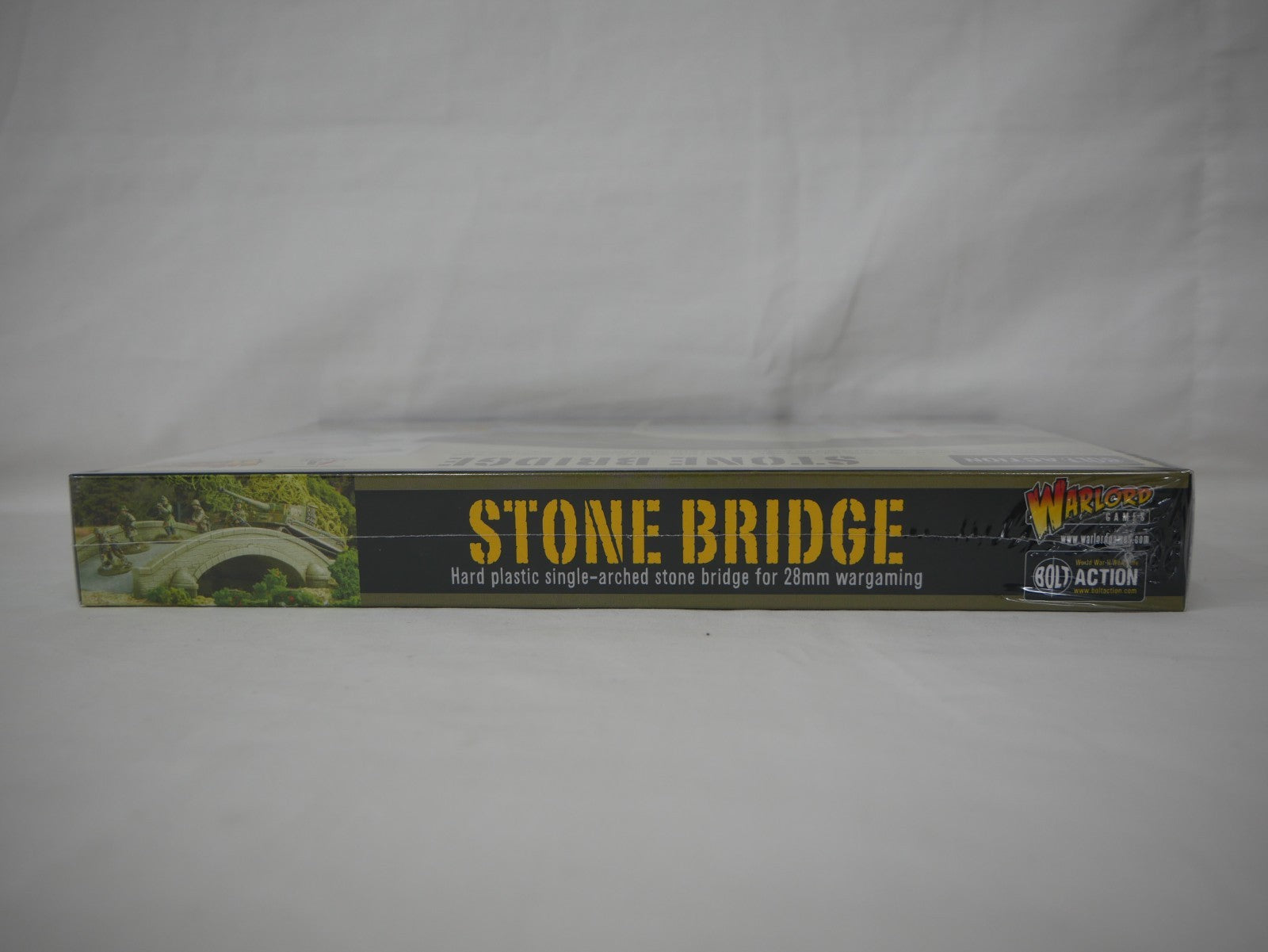 Warlord Games Bolt Action 1:56 Scale Single Arched Stone Bridge Set - WG-TER-40