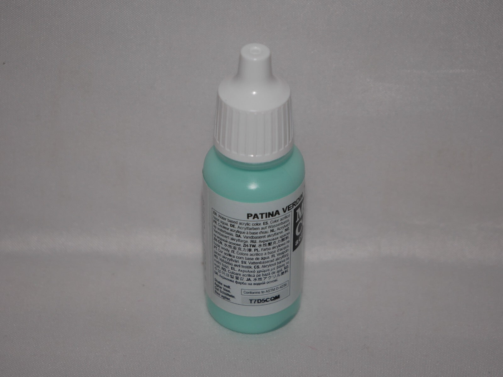 Vallejo Model Color Verdigris Glaze Acrylic 17ml Dropper Bottle - 70.832