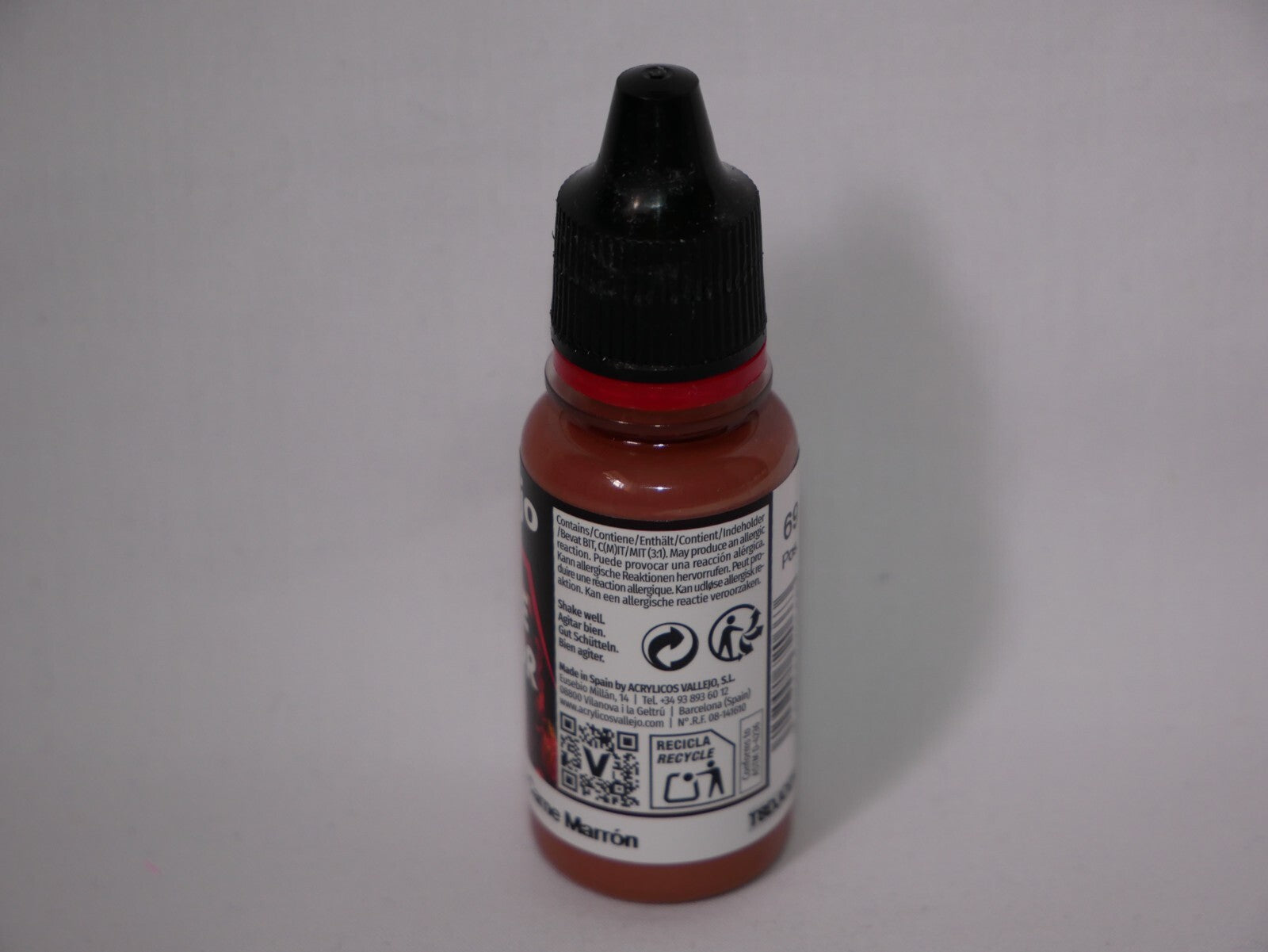 Vallejo Game Color Acrylic Paint Range Tan 18ml/0.6 fl oz Dropper Bottle 72.066