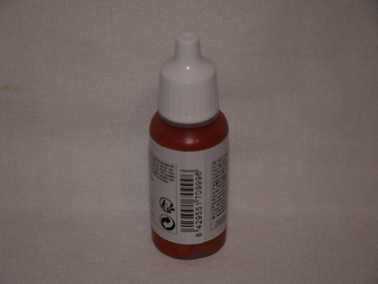 Vallejo Model Color Copper Metallic Acrylic 17ml/0.57 fl oz Dropper - 70.999