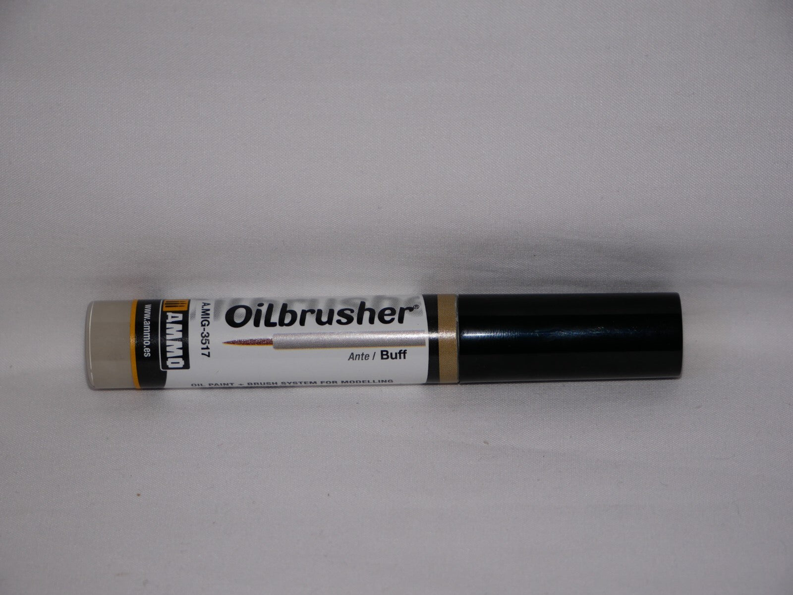 Ammo By Mig Jimenez Oilbrusher Range Buff With Fine Brush Applicator A.MIG-3517