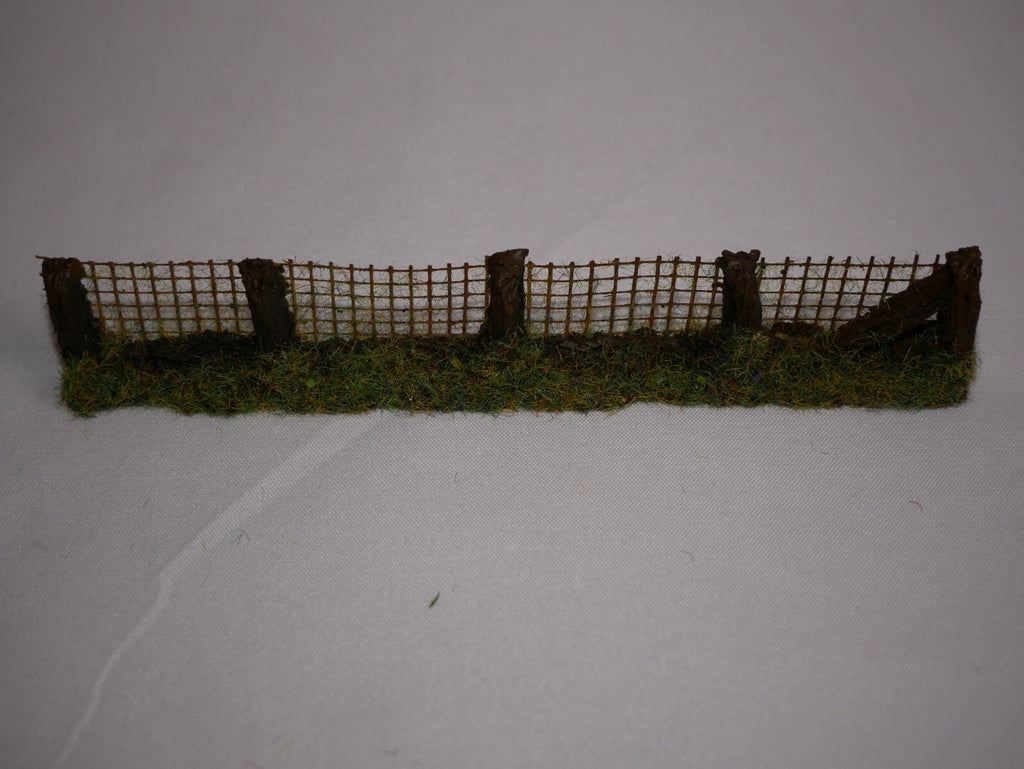 Javis "Countryside" Scenics "OO" Gauge Wire Fencing PF12