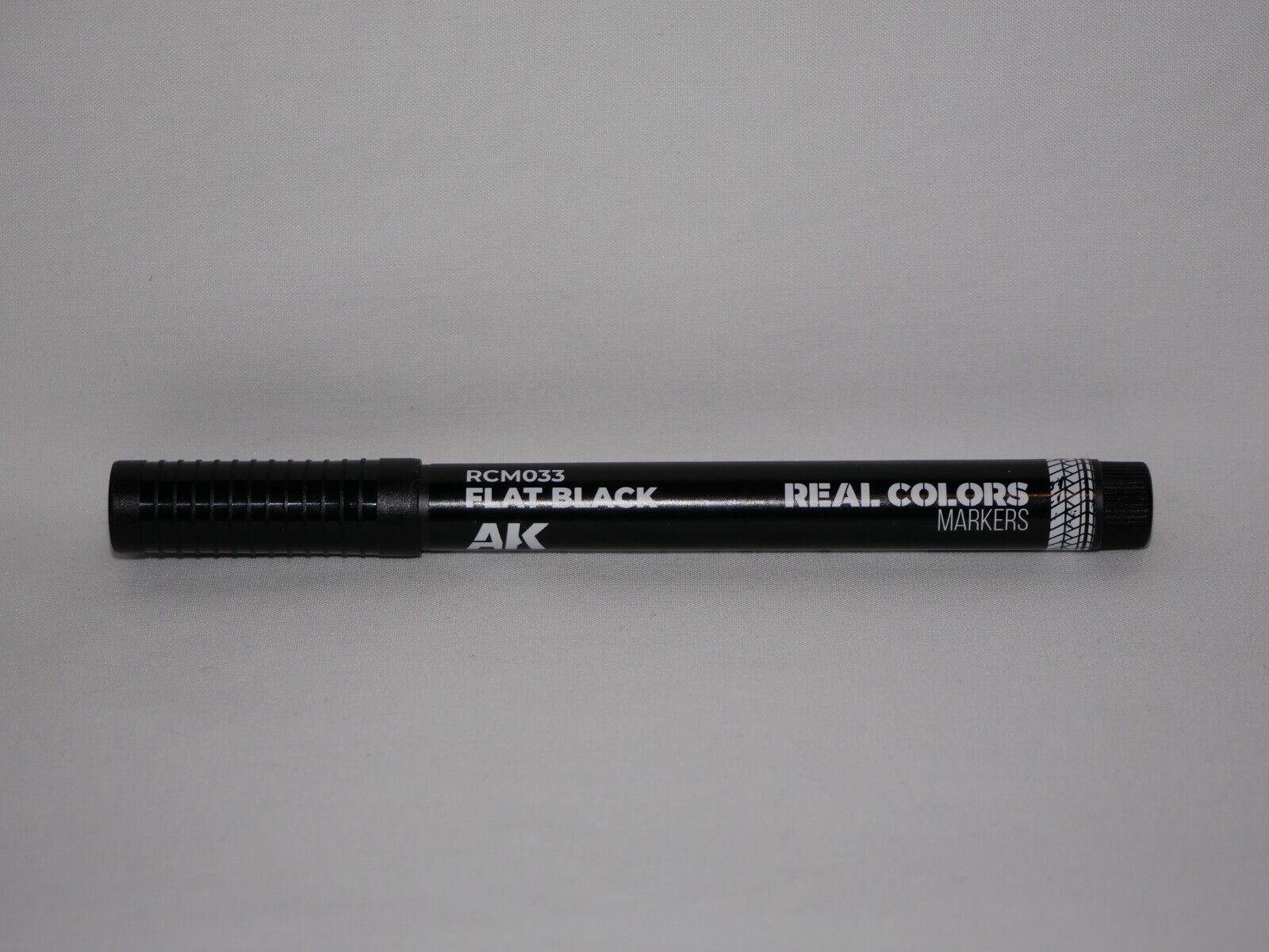 AK Interactive Real Colors Acrylic Fast Dry Paint Marker Pens Flat Black RCM033