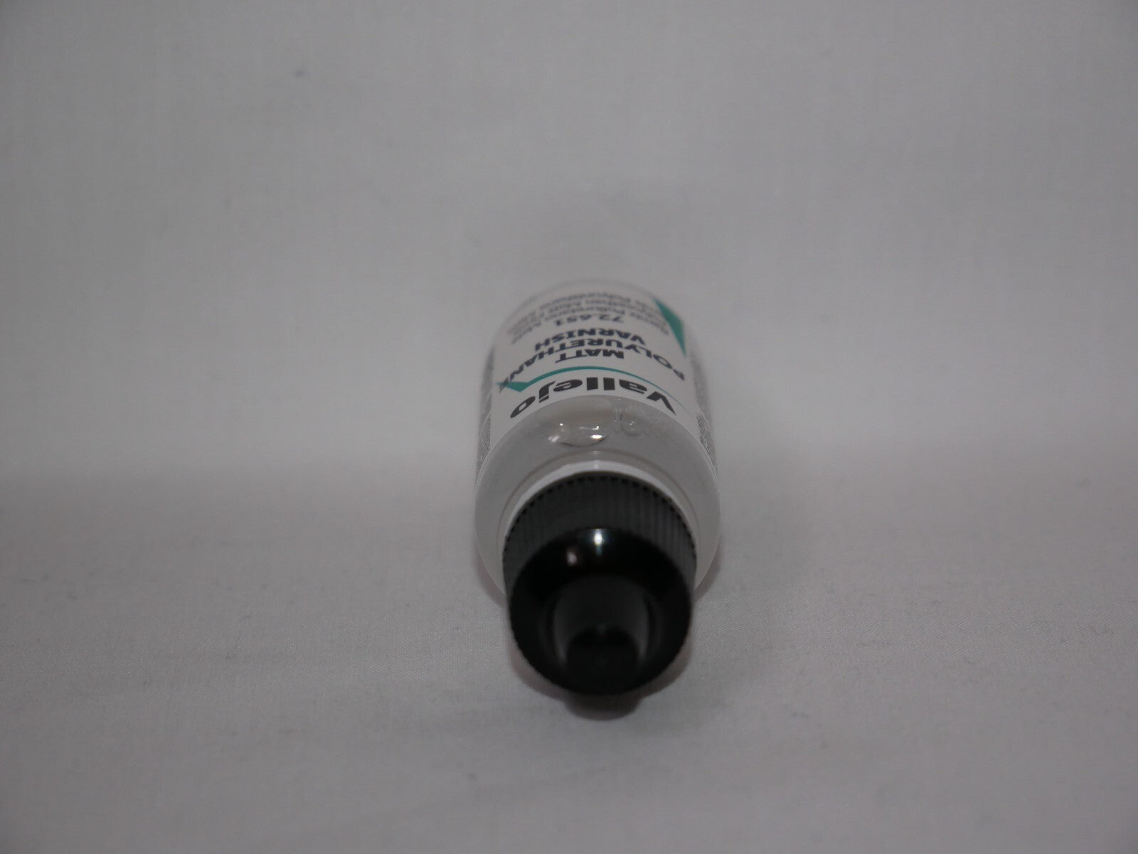 Vallejo Auxiliary Products Matt Polyurethane Varnish 18ml Dropper Bottle 72.651