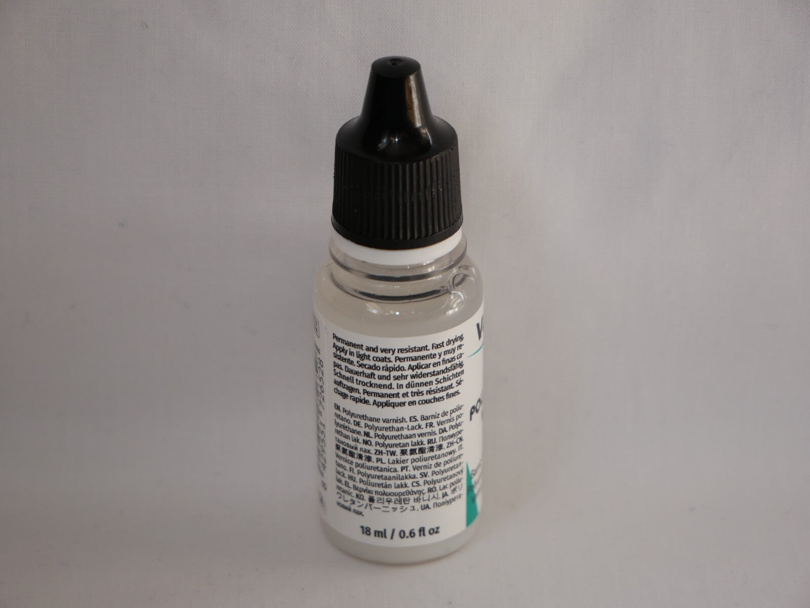 Vallejo Auxiliary Products Satin Polyurethane Varnish 18ml Dropper Bottle 72.652
